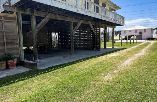 Grand Isle House | Five Queens - New Beach Access - Island Realty