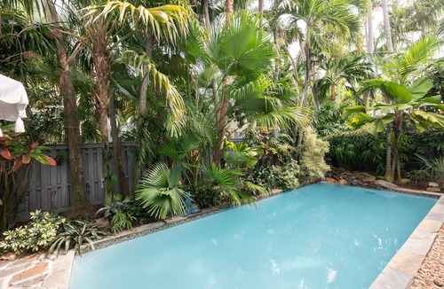 Old Town House | "Frangipani" is a tropical luxurious home in desirable Casa Marina neighborhood.