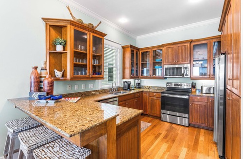 Frangista Beach House | Frangista Bliss*OnBeach*Pool*SunsetViews*Elevator*BchSvc
