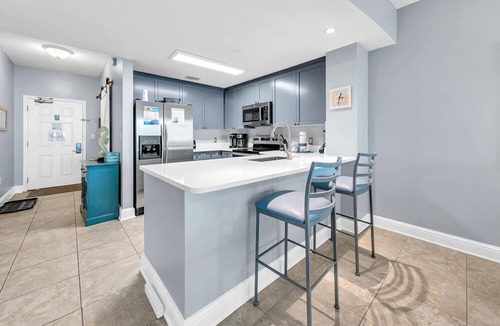 Panama City Beach Condo | FREE Beach Chair Service-BeachFRONT-2 Gulf Front Pools-Hot Tub-Aqua Resort 1007