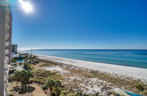 Gulf Lagoon Beach Condo | FREE BEACH SERVICE thru Oct 🏖️ Fall Dates Available🏝️Check out our reviews! 🌟