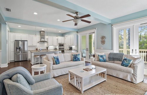 Santa Rosa Beach House | FREE Brand new 6-Seat Golf Cart, Bikes! Somervilla at Naturewalk! Pickleball Courts, Heated Pool!