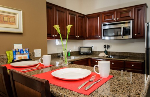 Webster Hotel | Free Breakfast + Outdoor Pool + Hot Tub | Modern Suite