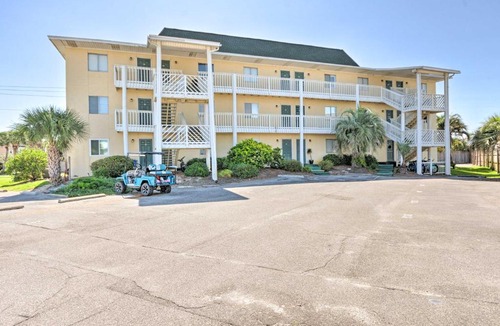 Holiday Isle Apartment | Freshly Renovated Condo Short Stroll to Beach