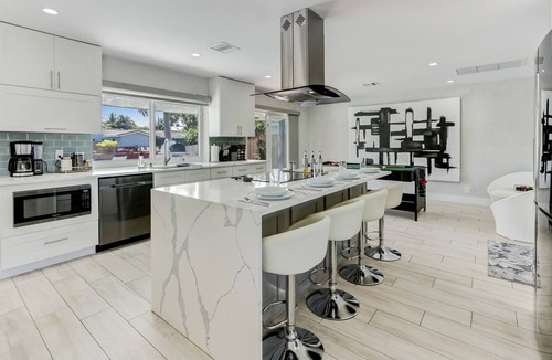 Coral Ridge Isles House | FTL Canal: Waterfront home: Boat dock, Private Pool, Near Beach