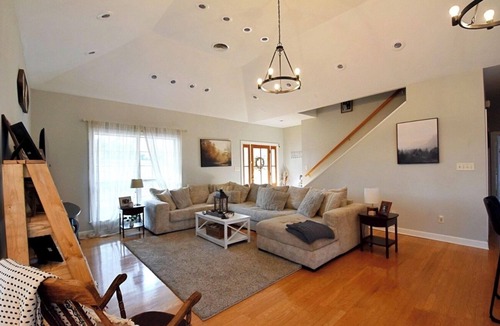 Tupelo House | Fully Furnished 3BR Home, Utilities Included Quiet + Move-In Ready.