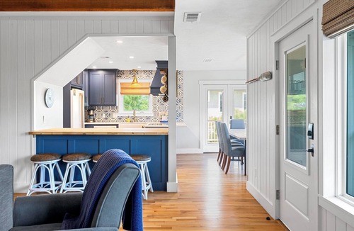 Plantation House | Fully Renovated House w/Private Pool In Prime Plantation Location
