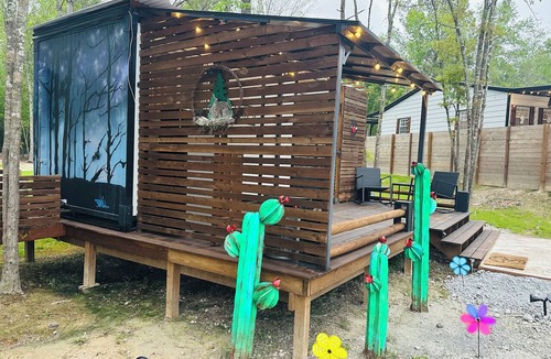 Kountze Apartment | Fun little get away, perfect for one yet cozy for two “Hunter’s Hut”