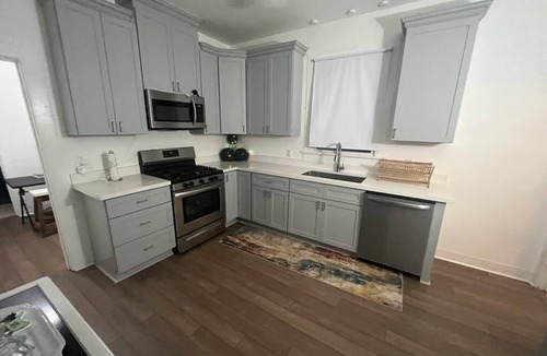 Desire Area Apartment | Furnished 1 BD Apartment IN NEW Orleans