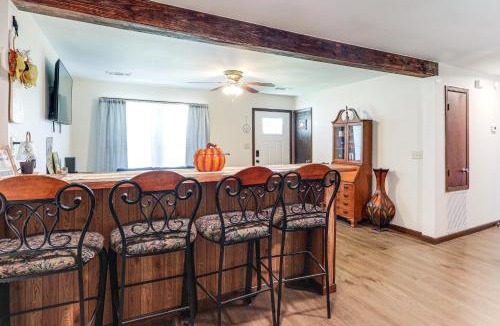 Oxford House | Game Day Getaway! Home w/Yard, 4 Mi to Ole Miss