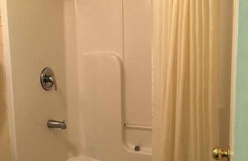 Pine Forest Hotel | Garden Inn & Suites