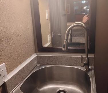 Baton Rouge Apartment | Gated 2 Double Beds Studio with Full Kitchen 136