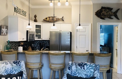 Fort Bay House | Gated Private Beach Townhome - Gulf front pool - Near 30A - Gulf Coast of Mexico