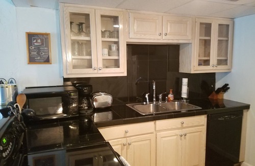 Panama City Beach Condo | GATED~ walk to attractions~ Tootsie's~Free Beach chairs/Pet friendly w/approval