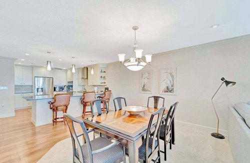 Burnt Store Marina Condo | Gated Waterfront Condo w/Snowbird Appeal – 30-Day Stay Required