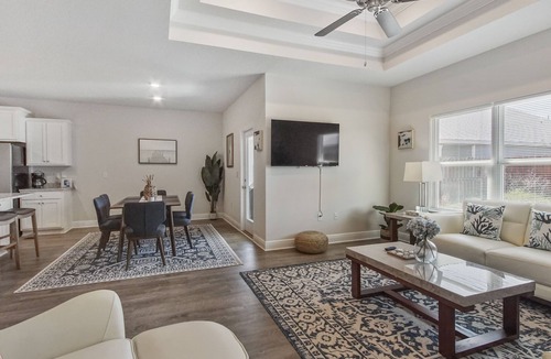 Upper Grand Lagoon House | Gateway to PCB with all King Beds Mins from Breaches and & More!