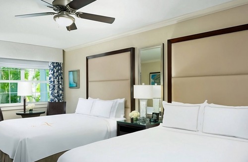 Uptown - Upper Duval House | Get Ready for Your Florida Adventure! 2 Modish Units Onsite Dining, Bike Rental!