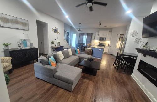Shreveport House | GGI Retreat Modern Texas Style Home