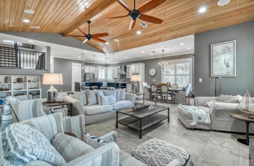 Sugarwood Beach House | Go Va K
