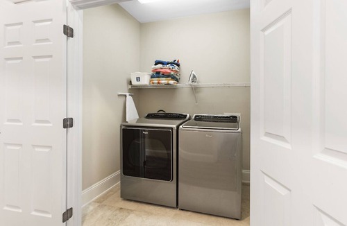Villa Lago House | Golf Cart ☀️ 2 King Suites | Heated Pool | Lakeview Master | Beach Gear ☀️ Sandestin