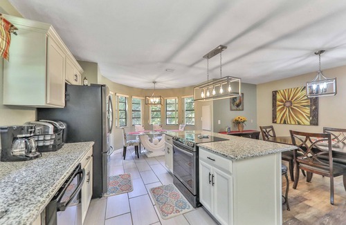 Avon Park House | Golf Course Home with Heated Saltwater Pool near Lake Lotela - Fairway to Heaven