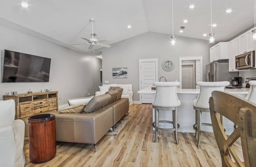 Laguna Beach Estates House | "GONE COASTAL'"JUST STEPS TO SUGAR WHITE SANDS AND EMERALD WATERS