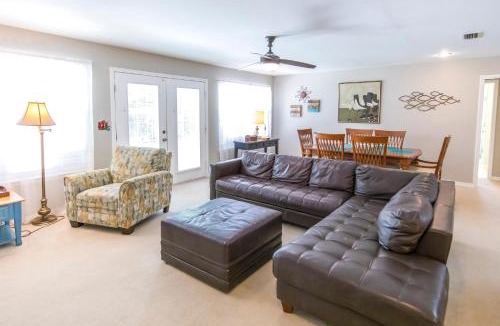 Gulf Place House | Good Times