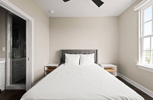 New Orleans Hotel | Gorgeous 2BR Suite in the Heart of New Orleans