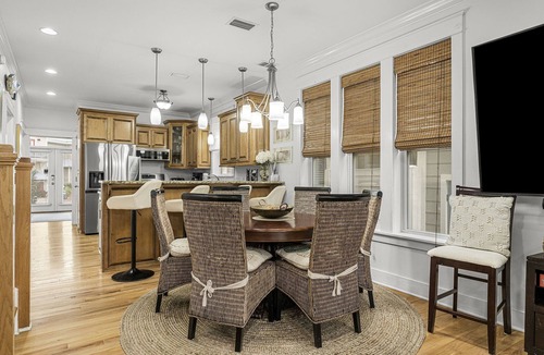 Treetop House | GORGEOUS 4/4 SLEEPS 10! GULF VIEW FROM 3rd FLOOR! WELL APPOINTED! ONE BLOCK FROM BEACH ACCESS!