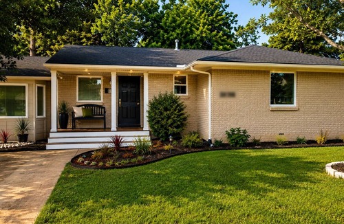 Dallas House | Gorgeous 4BR Home. In-Law Suite. Close to Downtown