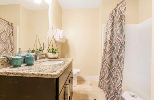 Central Business District Hotel | Gorgeous Condo - Near French Qt & Caesar's Casino