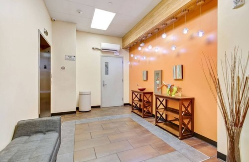 Central Business District Hotel | Gorgeous Condo - Walk to French Qt and Bourbon