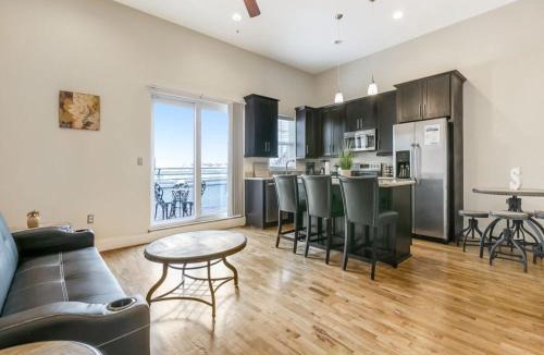 Central Business District Apartment | Gorgeous Condos - Walk to French Quarter