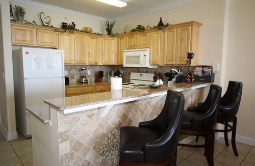 West Panama City Beach Condo | Gorgeous Luxury 2BR Beachfront Condo, Cable/Netflix Wifi, Beach Service included