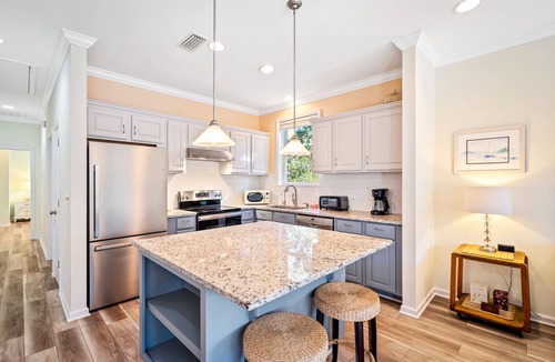 Dauphin Island House | Gorgeous Magnolia Cottage: With Bicycles/Beach Equipment- Pet Friendly! Private!