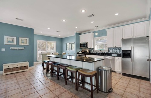 Clipper Cove House | Gorgeous & Spacious 4 Bdrm, Sleeps 14, Close To Beach & Pool!