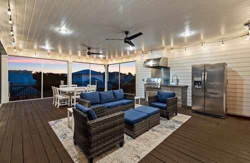 Seacrest Beach House | Grand Pearl: Firepit, Bikes, Resort-Style Community Pool!