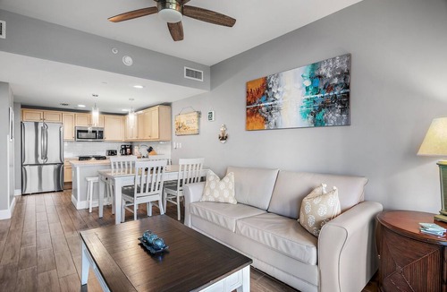 Baytowne Wharf Condo | Grand Sandestin 4th floor 1 bedroom-Baytowne Wharf