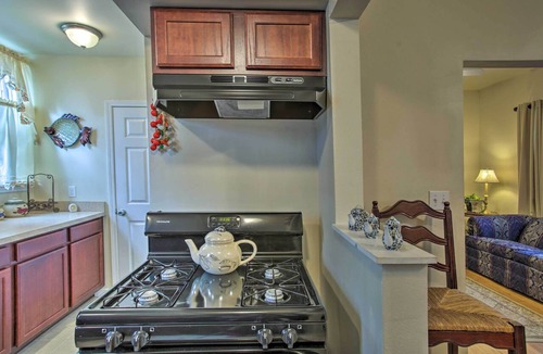 Broadmoor Apartment | Great for Couples! NOLA Apt 3 Mi to Bourbon St