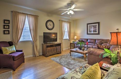 Broadmoor Apartment | Great for Couples! NOLA Apt 3 Mi to Bourbon St