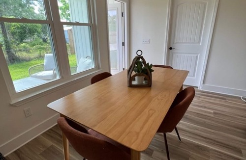Ono Island House | Great location! Minutes to beach and stores. Clean and Quiet. Fun pingpong table