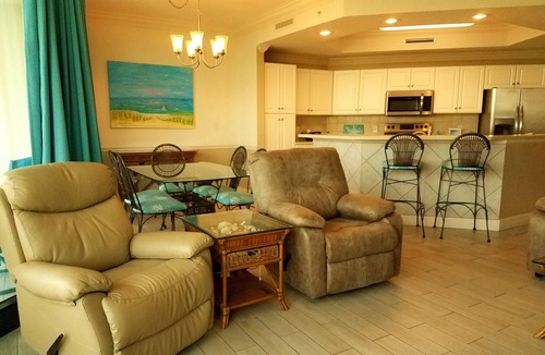 Orange Beach Condo | GREAT RATES, DATES LEFT AUG 18-SEPT 3,POOL,LAZY RIVER,FREE BOAT SLIP