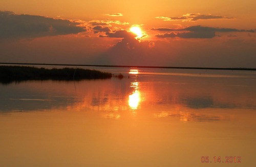 Delacroix Cabin | Great view of bayou-fishing lodge- sleeps 6. Fish cleaning station & bbq pits.