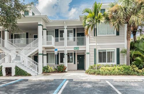 Naples Apartment | Greenlinks at Lely Luxury White Orchid Fully Renovated Modern 1st floor 3bdr Golf Resort Villa