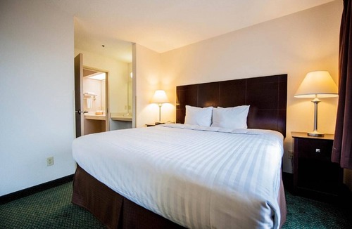 Vance Hotel | Greystone Inn and Suites