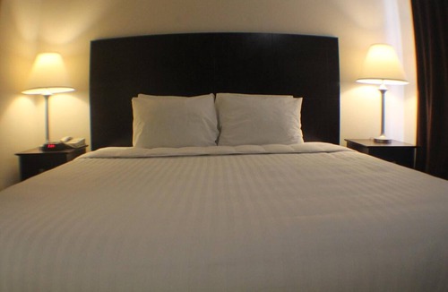 Vance Hotel | Greystone Inn and Suites