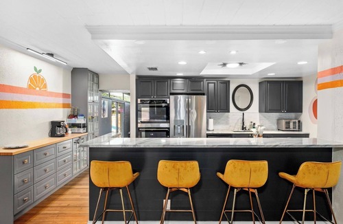 St. Petersburg - Clearwater House | Groovy 5 Bed Getaway in the heart of St Pete