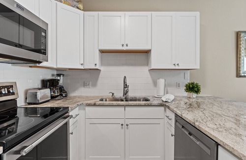 Crystal Beach Condo | Ground Floor | Gulf View | Walk to Beach from Patio | Pool | Hot Tub