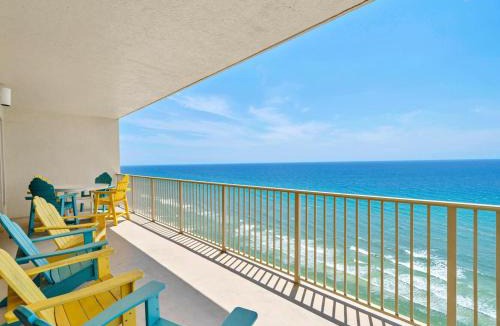 Thomas Drive House | Gulf Crest 2107A