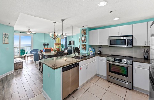 Panama City Beach Condo | GULF FRONT 2br with Phenomenal Reviews in Grand Panama - Dog Friendly!